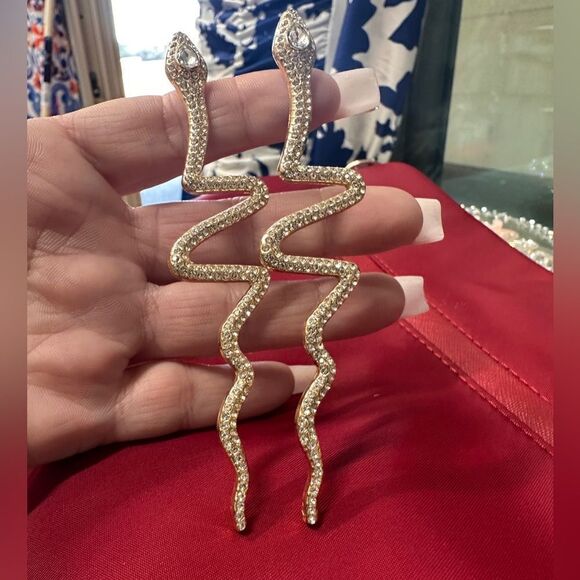 Earrings - Sparkling Serpent Statement, Dazzling & Bold - Picture 12 of 15